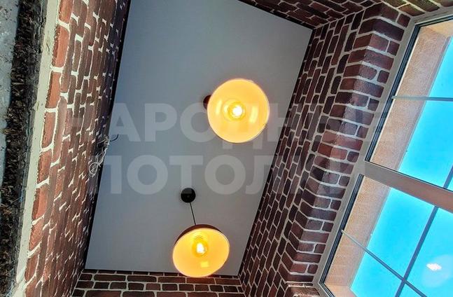 натяжные потолки с подсветкой в коридор фото