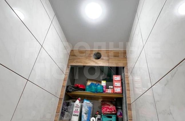 вентиляция в натяжном потолке в ванной фото